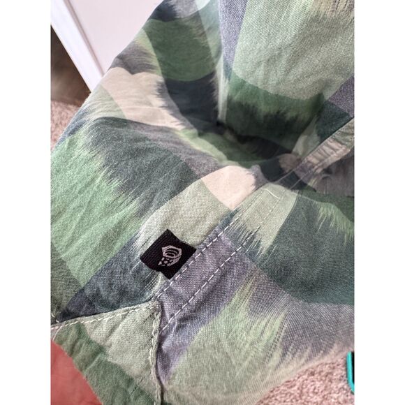 Mountain Hardwear Men’s Short-Sleeve Button-Down Shirt – Size L – Green - Picture 5 of 6